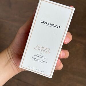 Laura Mercier Almond Coconut Aromatic Bath & Body Oil